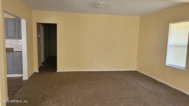 Building Photo - 2810 Venus St