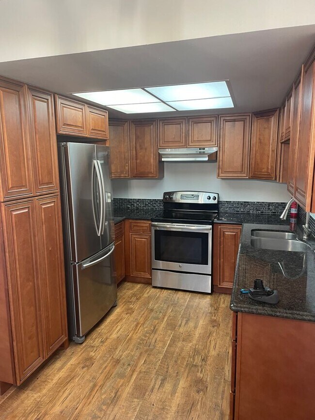 Foto del edificio - Close to Capitola / Easy Highway Access