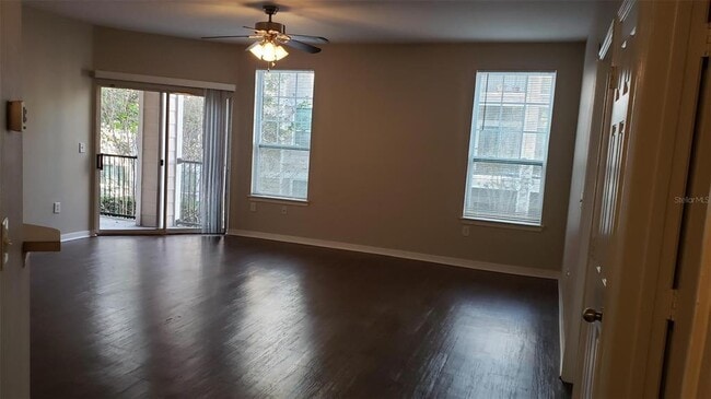 Foto del edificio - 2000 Erving Cir