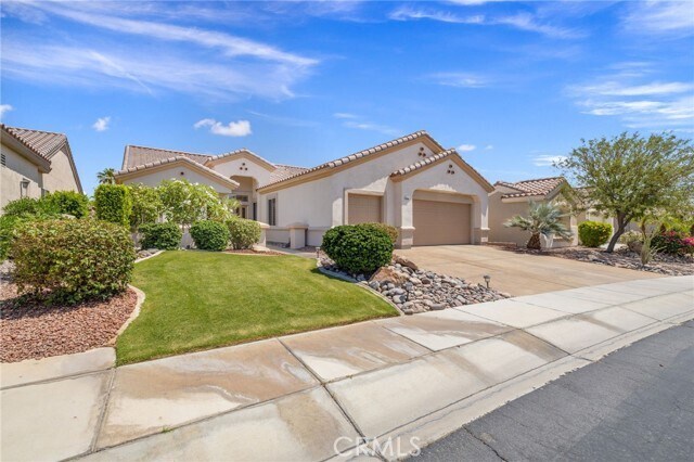 Foto del edificio - 78688 Sunrise Canyon Ave