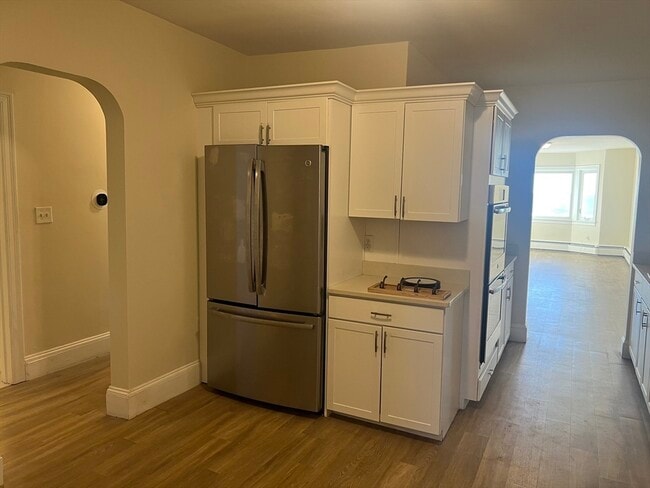 Building Photo - 66 Humphrey St