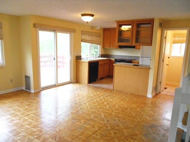 Foto del edificio - Short Term Lease