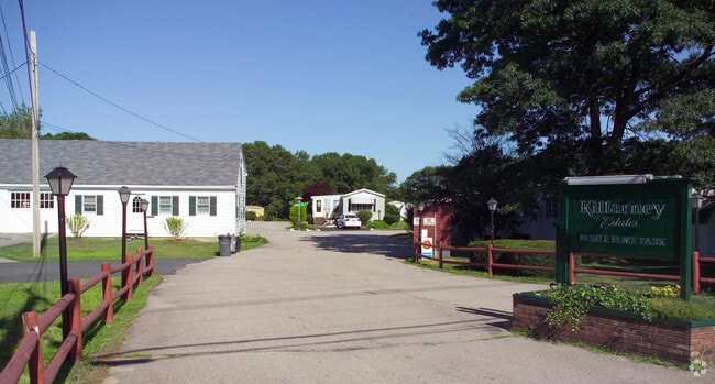 Building Photo - Killarney Estates