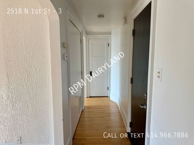 Foto del edificio - 2518 N 1st St