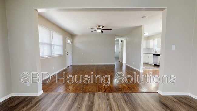 Foto del edificio - 4025 S Pleasant St