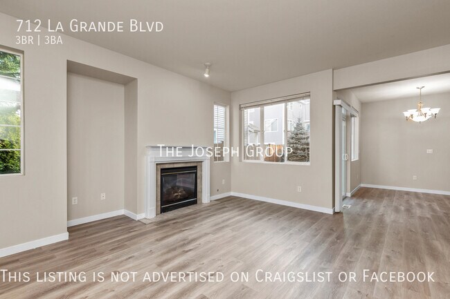 Foto del edificio - Beautiful 3 bed/2.5 bath in Puyallup!