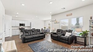 Building Photo - 2826 Wolfcreek