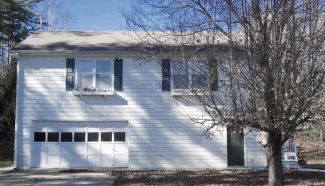 Foto del edificio - 411 Jeffords Rd