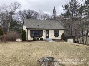 Building Photo - 4846 Birchwood Ln