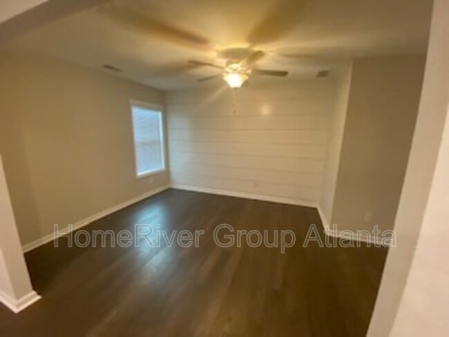 Building Photo - 300 Lanier Ct