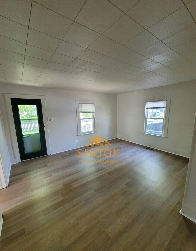Foto del edificio - COZY AND UPDATED HOUSE IN GREAT NEIGHBORHOOD