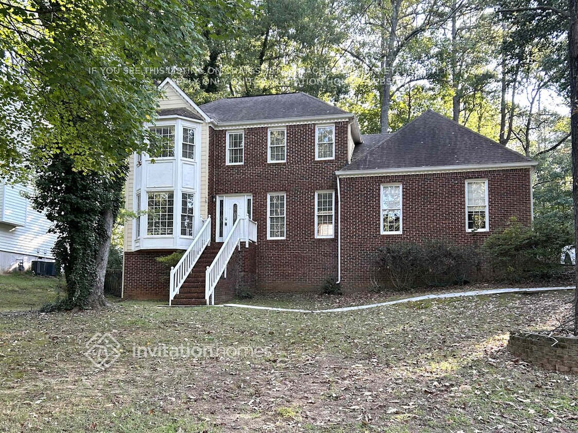 Primary Photo - 1361 Willowbrook Dr SW