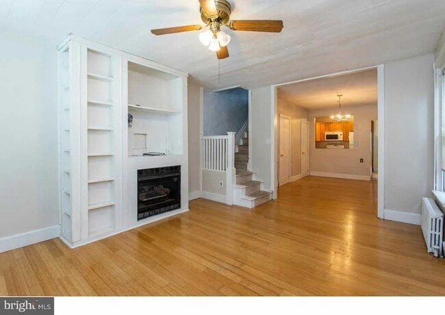 Building Photo - 141 Leverington Ave