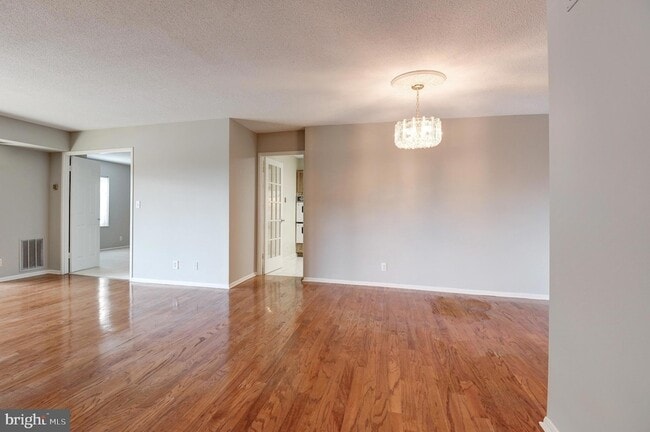 Building Photo - 8370 Greensboro Dr