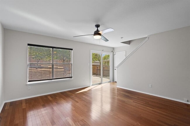 Building Photo - 1512 Curameng Cove