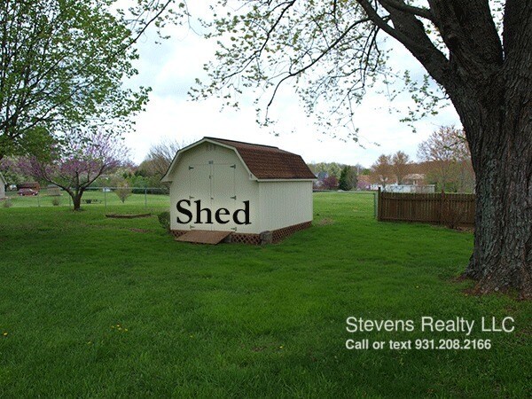 Building Photo - 4393 Cumby Rd