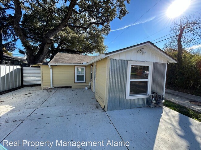 Foto del edificio - 1 br, 1 bath House - 1000 Kayton Avenue