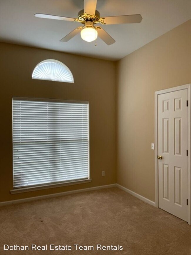 Foto del edificio - 3 br, 2 bath House - 264 Melrose Lane