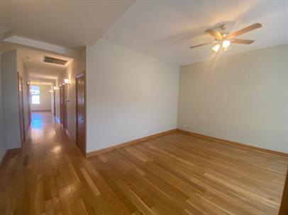 Foto del edificio - 4221 S Union Ave