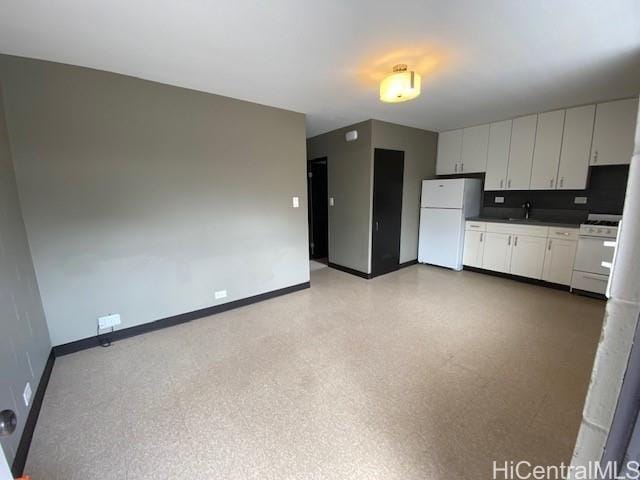 Building Photo - 1743 Huli St