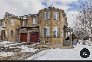 Building Photo - 109 Bonshaw Av