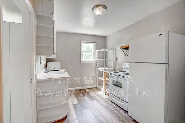 Foto del edificio - 1245 Main St