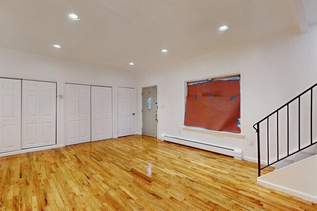 Foto del edificio - 604 4th St