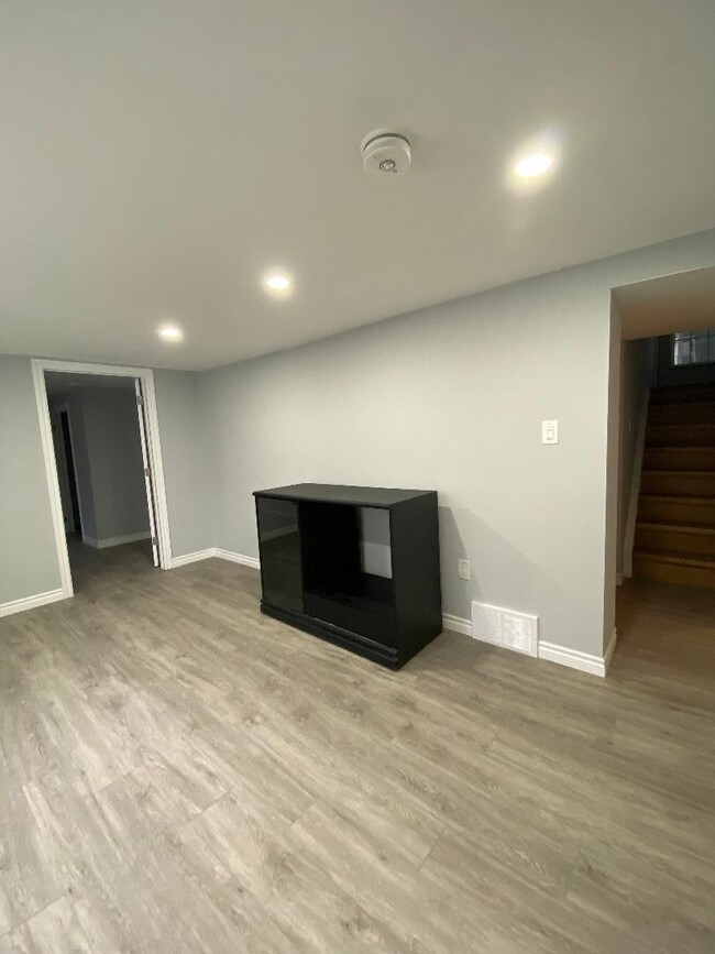 Building Photo - 25 Broadleaf Pl
