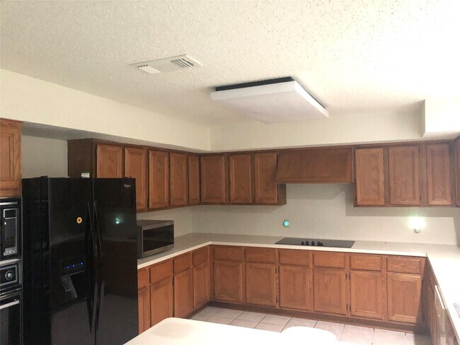 Foto del edificio - 14702 Rancho Vista Dr