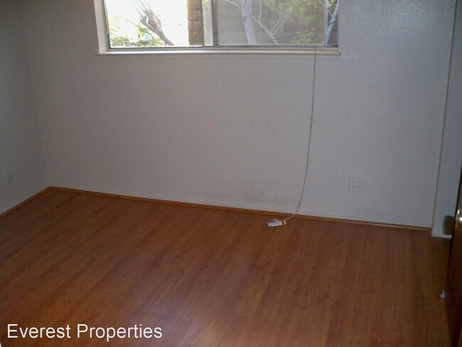 Foto del edificio - 2032 Delaware St