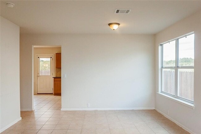 Building Photo - 965 Sweet Gum Dr