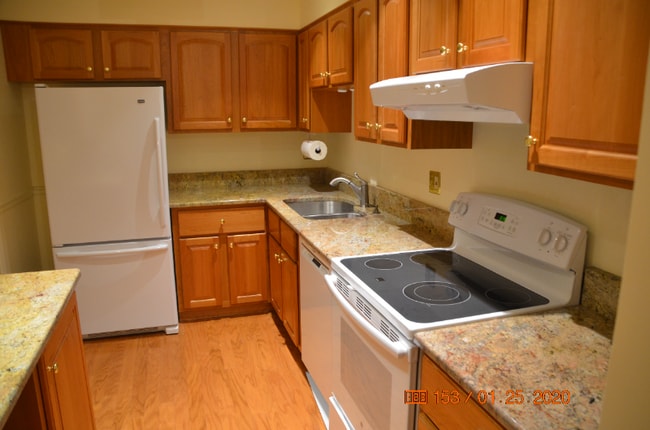 Foto del edificio - 234 Nesmith St