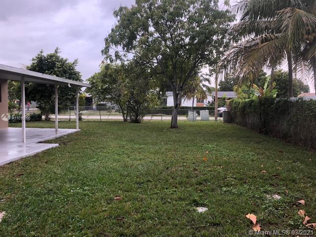 Foto del edificio - 11851 SW 200th St