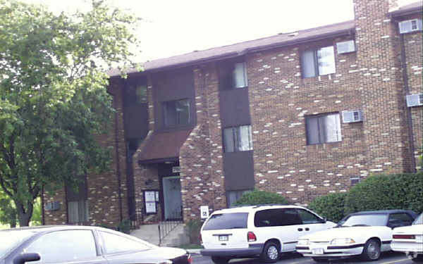 Building Photo - 7801 Woodward Ave