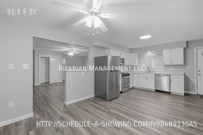 Building Photo - Beautifully Renovated 3br 1 Bath in Mckees...