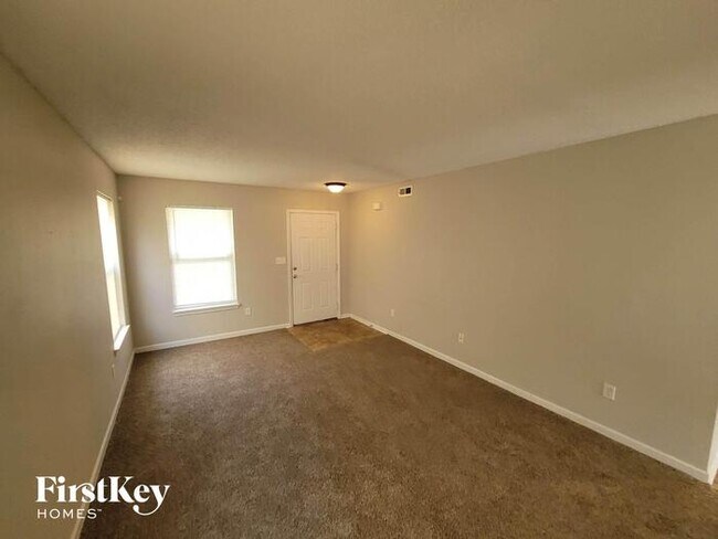Building Photo - 11343 Roundwood Ct