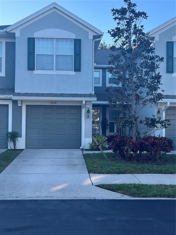 Foto principal - 2119 River Turia Cir