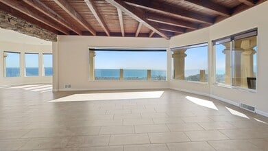 Building Photo - 301 E Avenida Cordoba