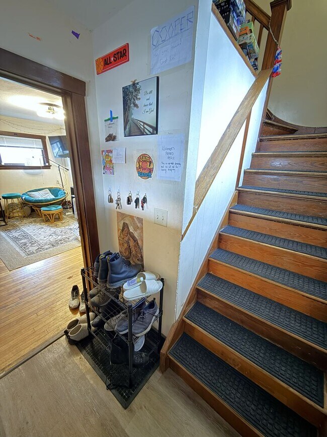 Foto del edificio - 1323 St James Ct