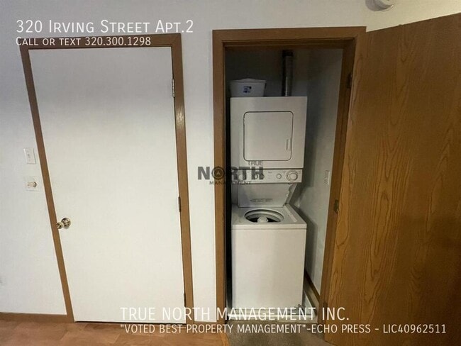 Building Photo - 320 Irving St