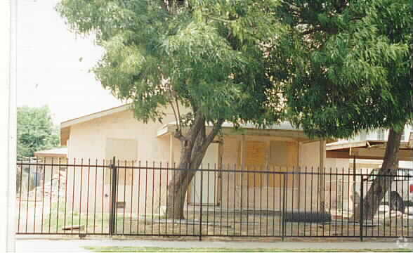 Primary Photo - 6633 Ajax Ave