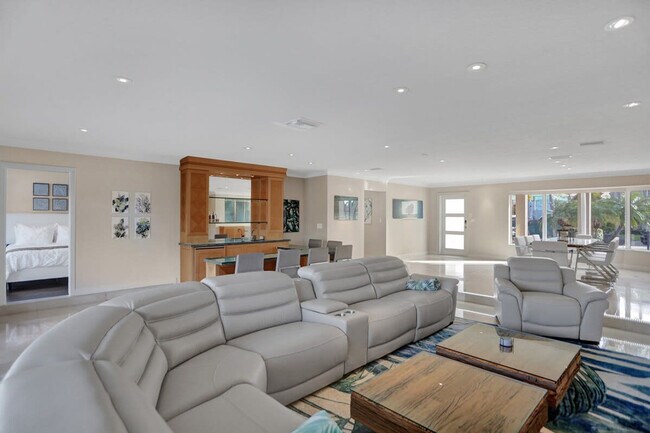 Photo - 3219 NE 59th St Apartment