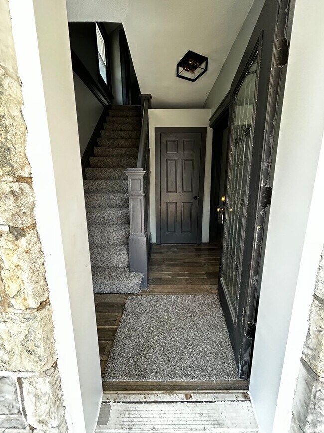 Building Photo - Beautiful 3 Bedroom Home in Woodland Park