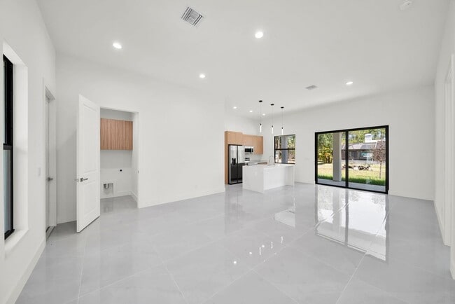 Building Photo - Be the first in occupy this 2025 constructed home in the city of North Port,FL! Qualify for a dep...