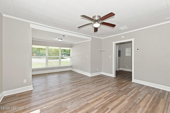 Foto del edificio - 9776 Hogan Rd