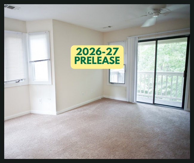 Wonderful 2BR town home apartment a few bl... - Wonderful 2BR town home apartment a few bl...