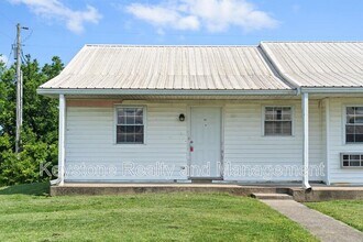 Building Photo - 308-801 Thompsonville Ln