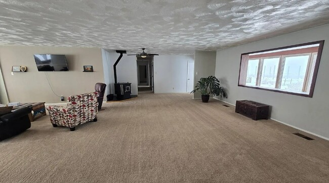 Building Photo - 24 Spring St. Unit A