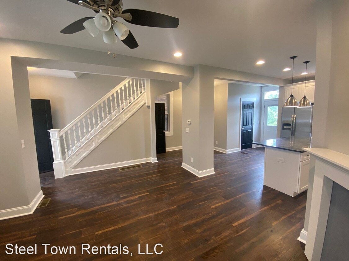 Primary Photo - 5 br, 2.5 bath House - 3147 Brackenridge S...