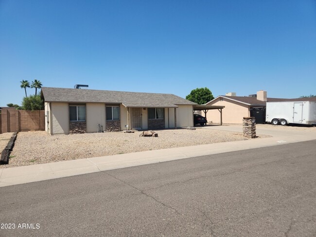 Building Photo - 4110 E Crocus Dr
